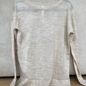 Heather Oatmeal Lululemon Long Sleeve Tee